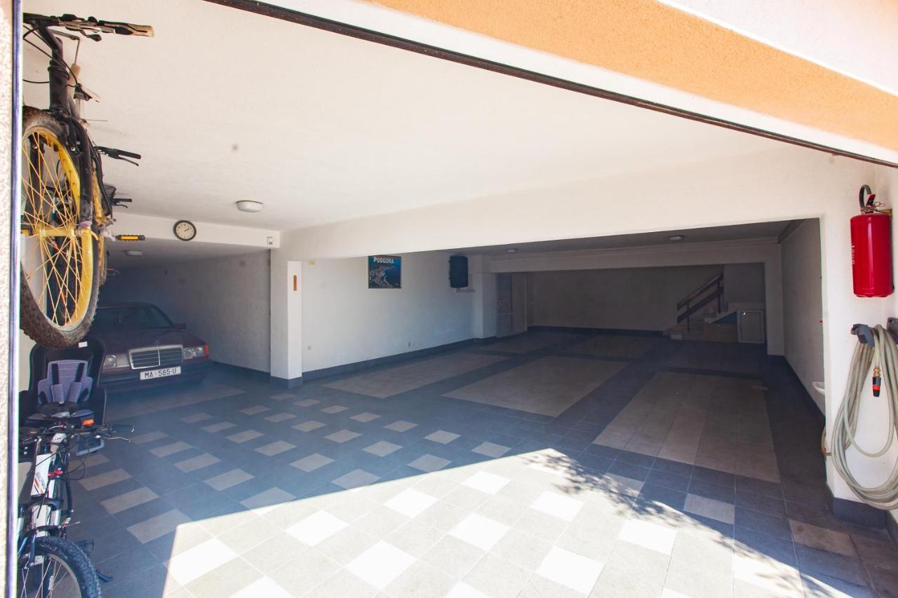 Vila Nives พอดโกรา ภายนอก รูปภาพ